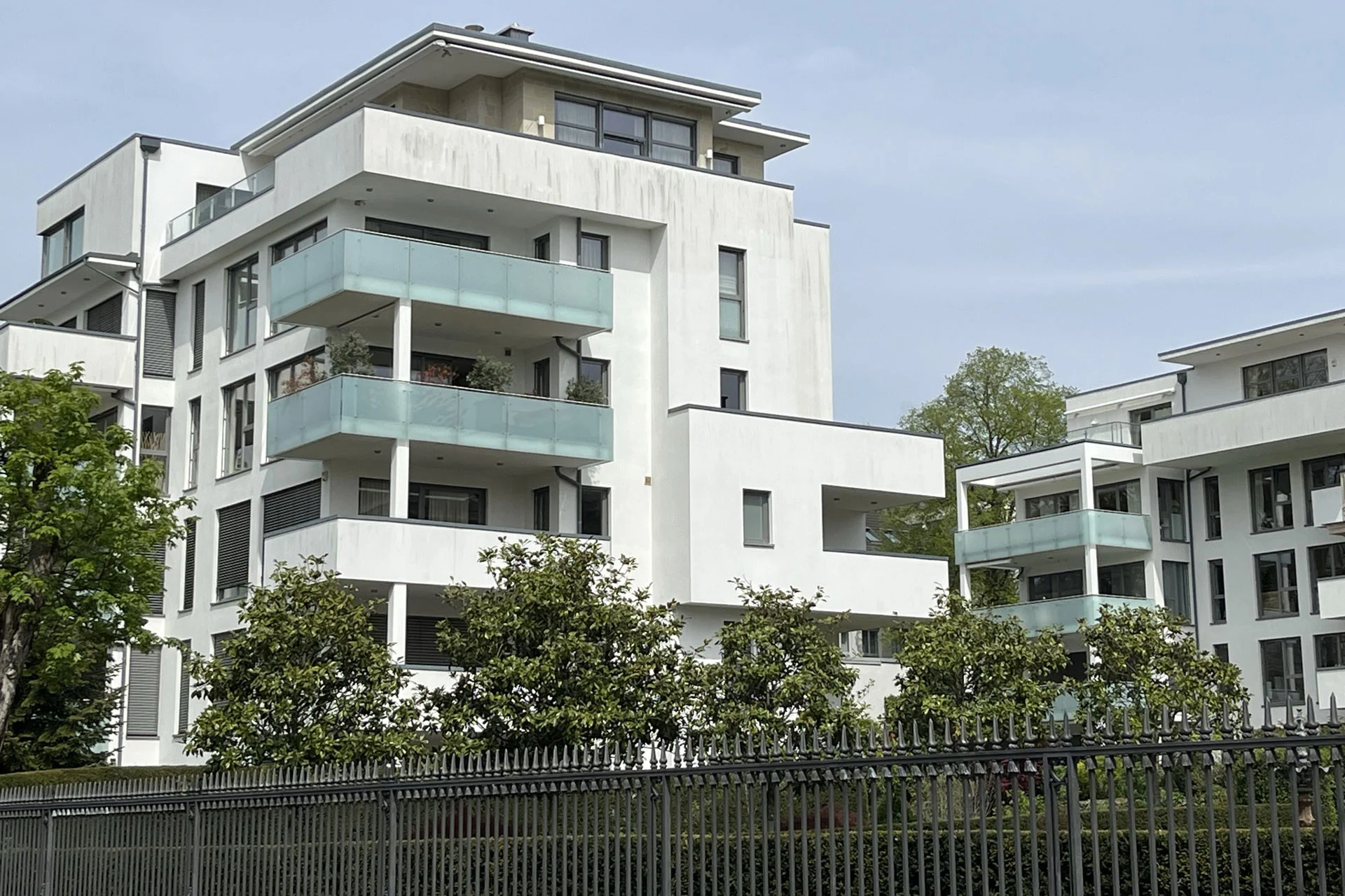 Kundendienst & Wartung - Gebäude in Wiesbaden &middot; Rainer Petri